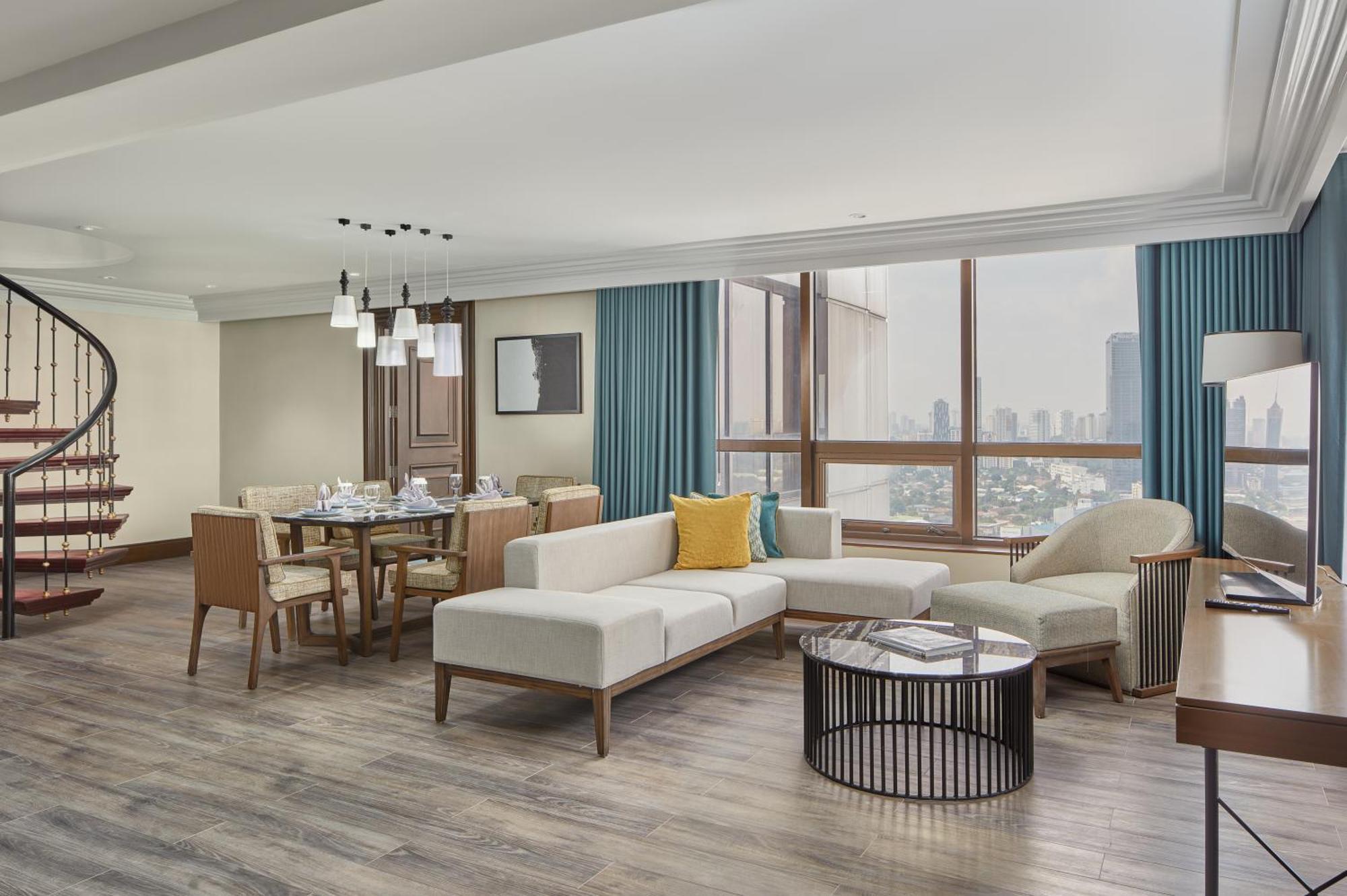 Holiday Inn & Suites Manila Galleria By Ihg Pasig City Exteriör bild